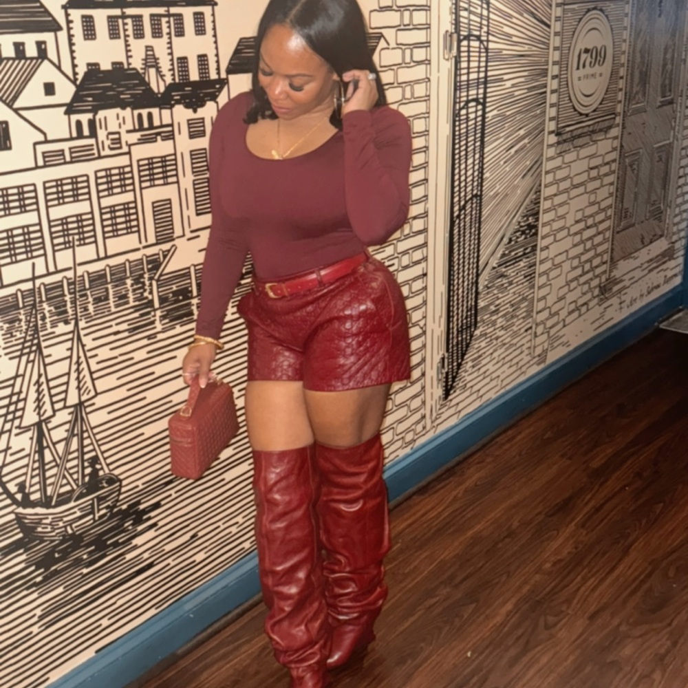 Gucci Red Leather Women Shorts